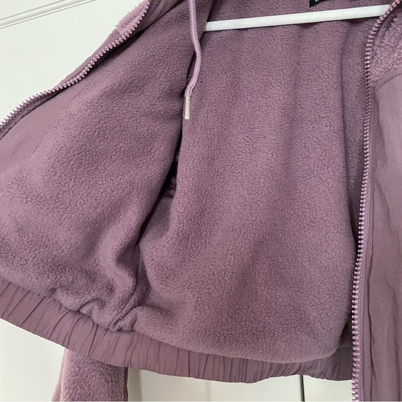 Urban Outfitters Purple Jessica Mixed Media Cropped Jacket Small - Picture 8 of 8